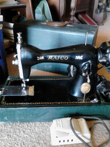 Raico Sewing Machine Model: B62382 | InstAppraisal